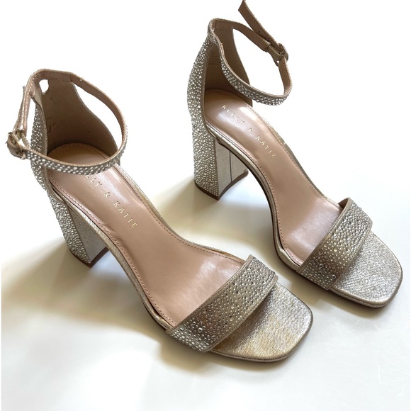 KELLY & KATIE Caital Sandal Light Gold Rhinestones 8.5 - Picture 4 of 11